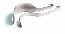 Retractor (retractor)