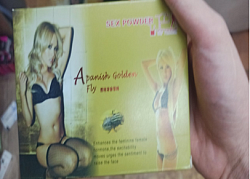 Apanesh oltin chivinli dori ayollar uchun