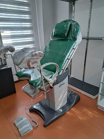 Кресло гинекологическое КГМ-3П (301.400):uz:Ginekologik kafedra KGM-3P (301.400)